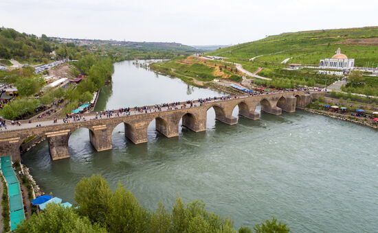 Özel Uçaklı Butik Mardin – Midyat – Diyarbakır Turu
