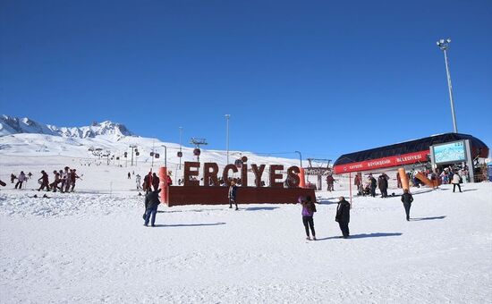 KIŞ SEZONU VE SÖMESTİR KAPADOKYA-ERCİYES-KAYSERİ TURU