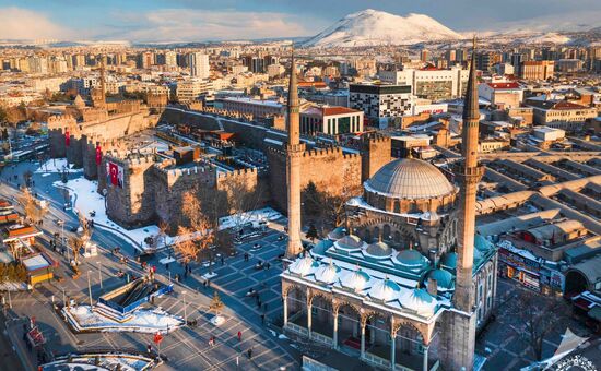 KIŞ SEZONU VE SÖMESTİR KAPADOKYA-ERCİYES-KAYSERİ TURU