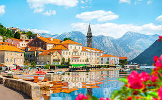 Uçaklı Büyük Balkan Turu